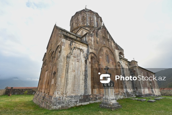 Ağdərənin Vəngli kəndində yerləşən Gəncəsər monastırı