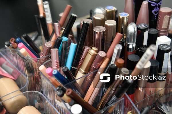 Xanımların xüsusi əhəmiyyət verdiyi gözəllik prosedurları