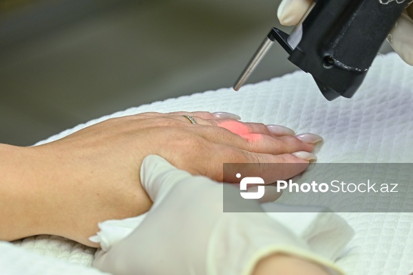 Xanımların xüsusi əhəmiyyət verdiyi gözəllik prosedurları