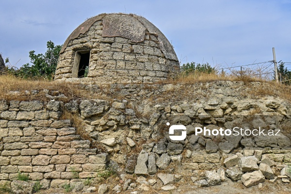 Goradil qəsəbəsində yerləşən Əlimurad hamamı