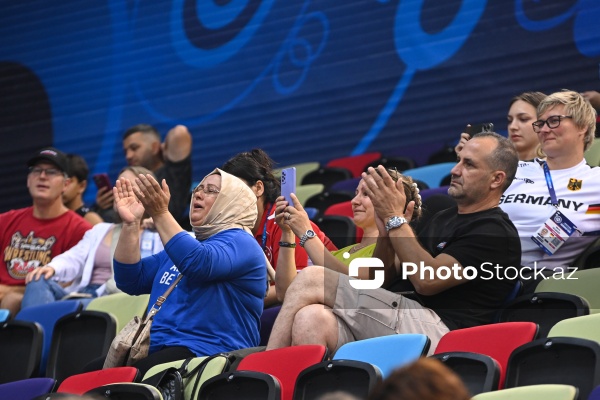 Güləş üzrə U-17 dünya çempionatının dördüncü günü