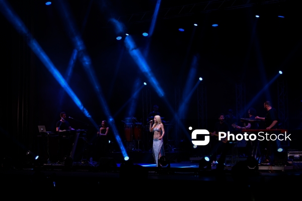Türkiyənin məşhur pop ifaçısı Gülşənin Bakıdakı konserti