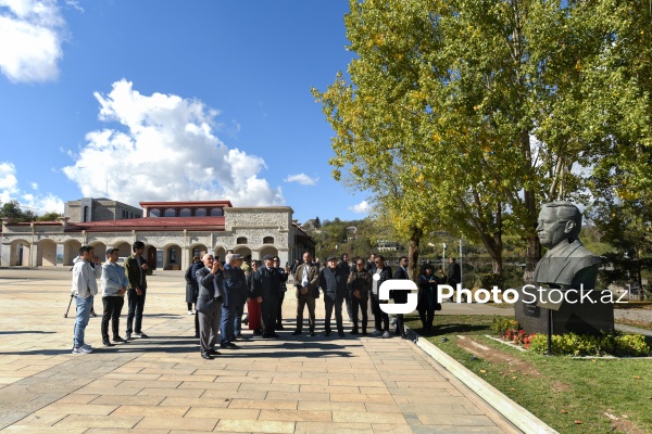 Gürcüstan səyahətçilərinin ikinci qrupunun Şuşa səfəri