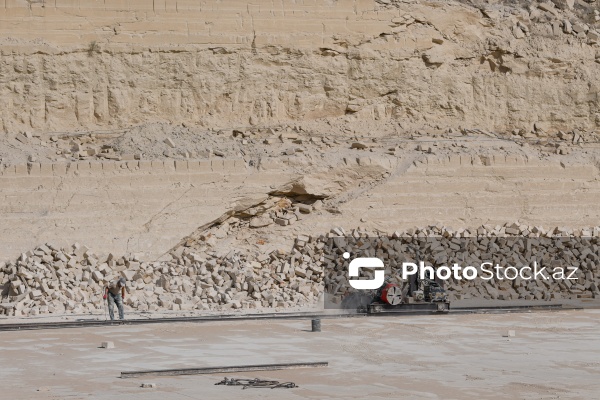 Güzdək ərazisində yerləşən daş karxanası