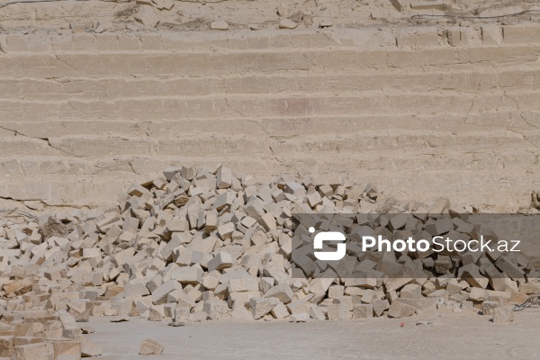 Güzdək ərazisində yerləşən daş karxanası