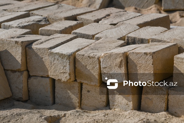 Güzdək ərazisində yerləşən daş karxanası