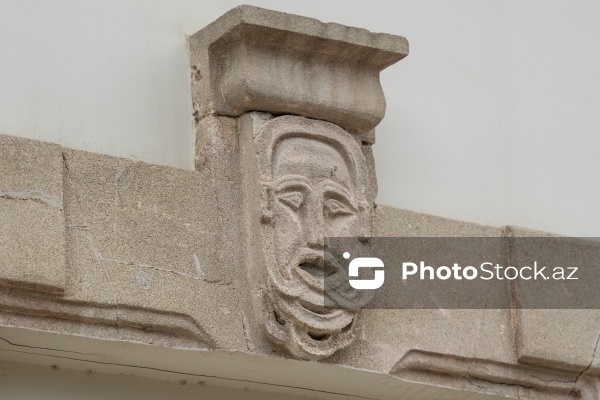 Xeyriyyəçi Hacı Zeynalabdin Tağıyevin Mərdəkanda yerləşən bağ evi