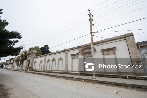 Xeyriyyəçi Hacı Zeynalabdin Tağıyevin Mərdəkanda yerləşən bağ evi