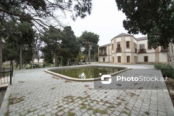 Xeyriyyəçi Hacı Zeynalabdin Tağıyevin Mərdəkanda yerləşən bağ evi