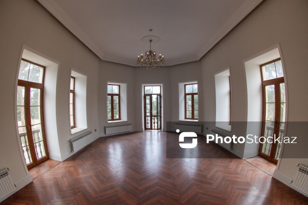 Xeyriyyəçi Hacı Zeynalabdin Tağıyevin Mərdəkanda yerləşən bağ evi