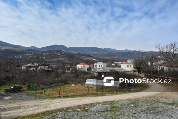Xocavəndin Hadrut və Qırmızı Bazar qəsəbələri