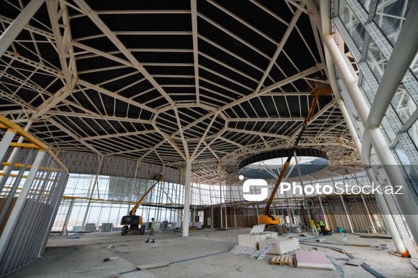 2021-ci ildə tikintisinə başlanılan Zəngilan Beynəlxalq Hava Limanında aparılan işlər