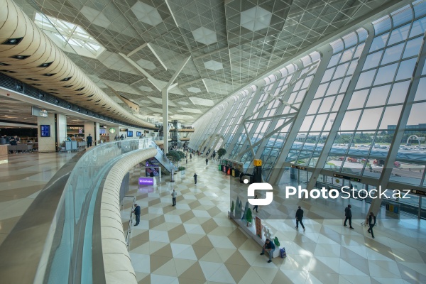 Heydər Əliyev Beynəlxalq Aeroportu