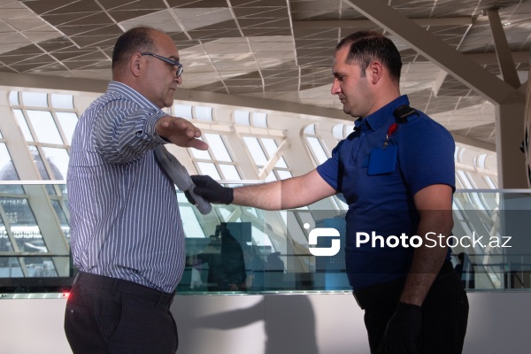 Heydər Əliyev Beynəlxalq Aeroportu