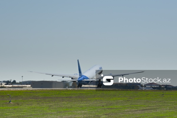 Heydər Əliyev Beynəlxalq Aeroportunda spottinq