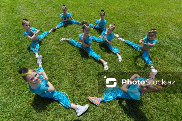 Heydər Əliyev Mərkəzinin parkında təşkil olunan Uşaq festivalı