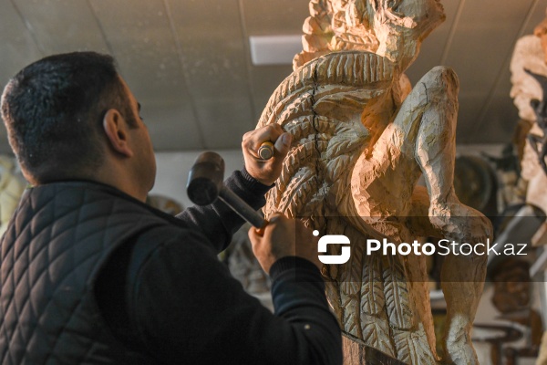 Gənc heykəltaraş Tamerlan Mirzəliyev