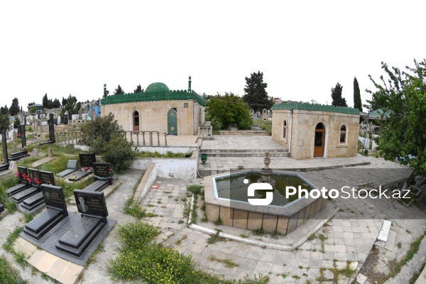 Hökməli qəsəbəsində yerləşən Seyid İmran ağa ziyarətgahı