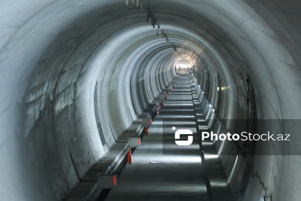 Horadiz-Ağbənd dəmir yolu ilə yüklərin daşınmasına başlanıb