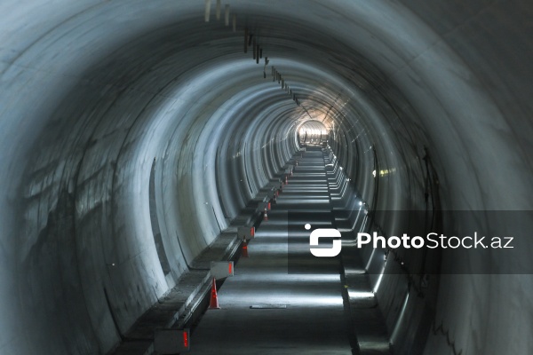 Horadiz-Ağbənd dəmir yolu ilə yüklərin daşınmasına başlanıb