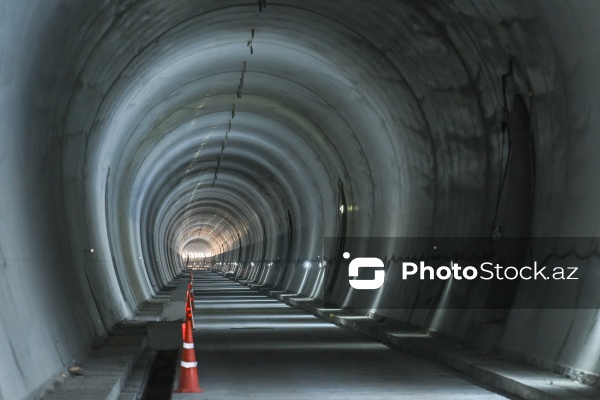 Horadiz-Ağbənd dəmir yolu ilə yüklərin daşınmasına başlanıb