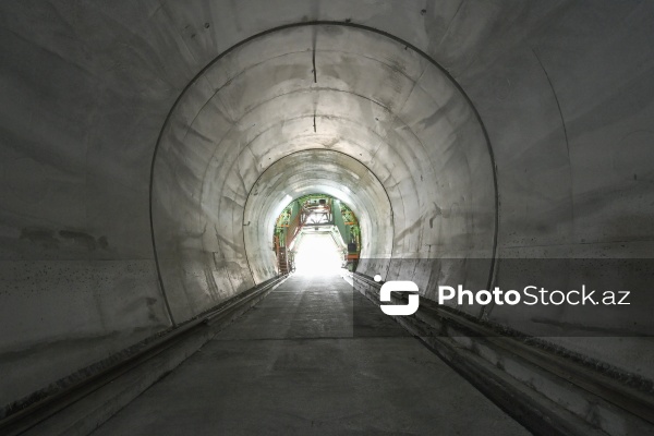 Horadiz-Ağbənd dəmir yolu ilə yüklərin daşınmasına başlanıb
