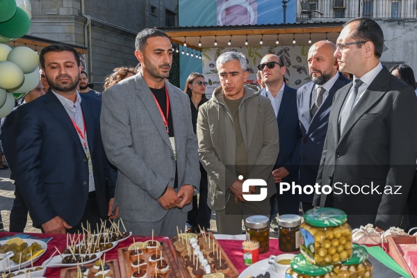 İçərişəhərdə keçirilən Zeytun Festivalı