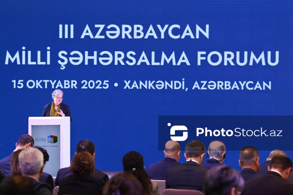 Katya Şafer - III Azərbaycan Milli Şəhərsalma Forumunda