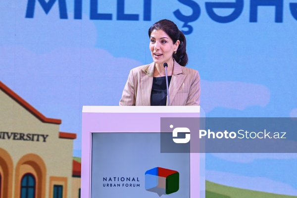 Nigar Arpadarai - III Azərbaycan Milli Şəhərsalma Forumunda