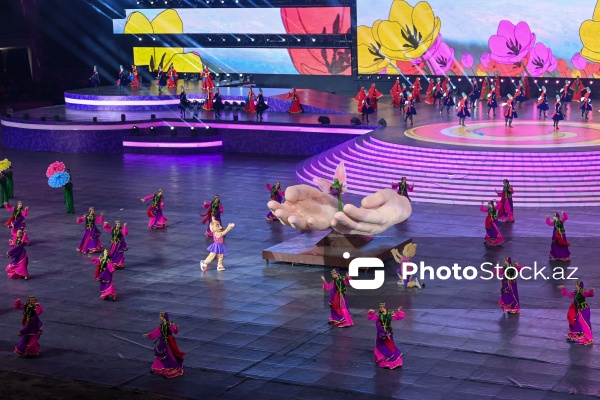 Gəncə stadionunda keçirilən III MDB Oyunlarının açılış mərasimi