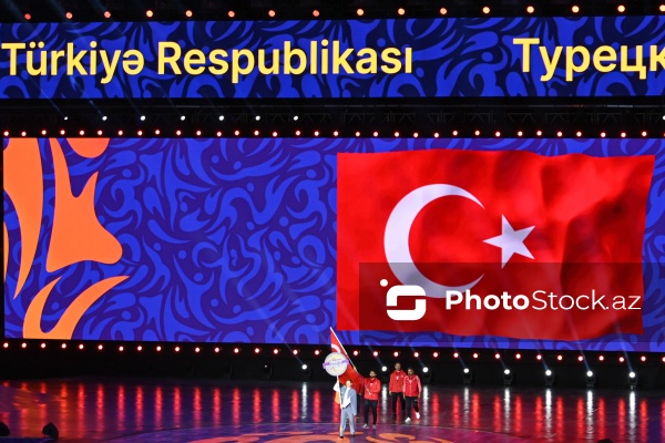 Gəncə stadionunda keçirilən III MDB Oyunlarının açılış mərasimi