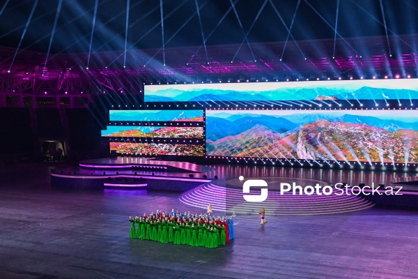 Gəncə stadionunda keçirilən III MDB Oyunlarının açılış mərasimi