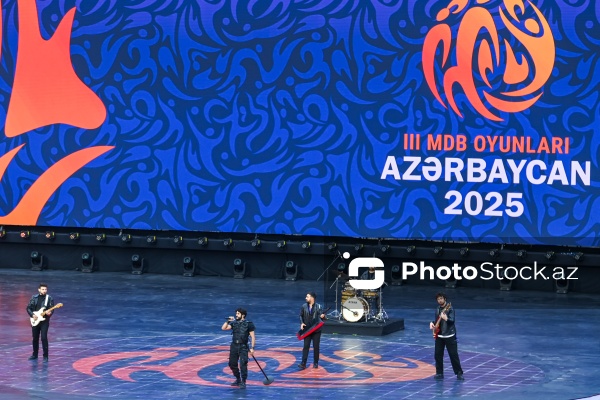 Gəncə stadionunda keçirilən III MDB Oyunlarının açılış mərasimi