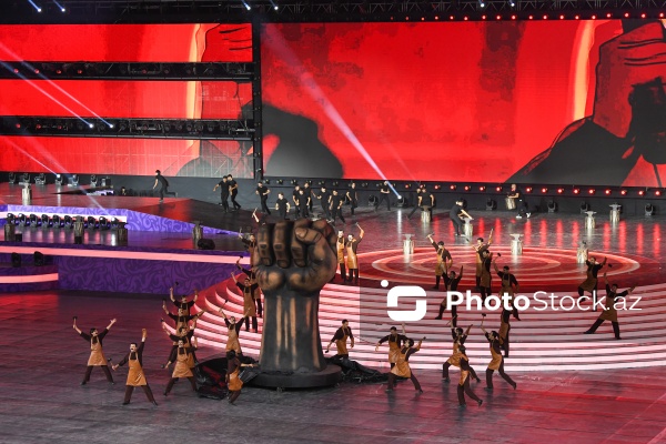 Gəncə stadionunda keçirilən III MDB Oyunlarının açılış mərasimi