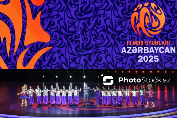 Gəncə stadionunda keçirilən III MDB Oyunlarının açılış mərasimi