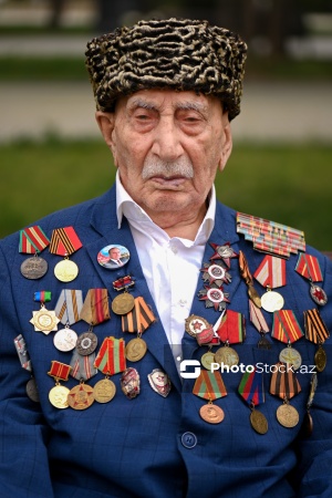 İkinci Dünya müharibəsinin 100 yaşlı veteranı Ağababa İsgəndərov