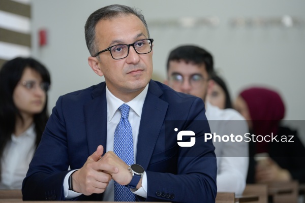 Ramin Məmmədov - İlahiyyat İnstitutunda “Ailə dəyərləri” mövzusunda keçirilən açıq dərsdə