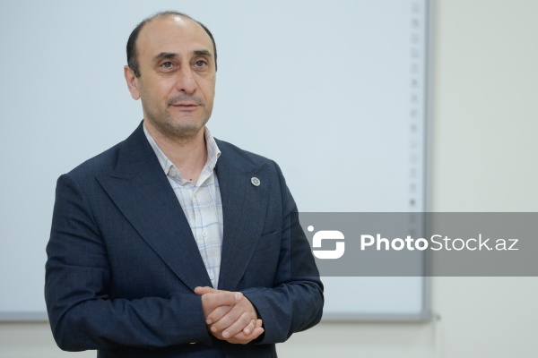 İlahiyyat İnstitutunda “Ailə dəyərləri” mövzusunda keçirilən açıq dərs
