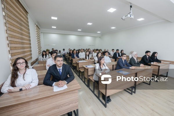 İlahiyyat İnstitutunda “Ailə dəyərləri” mövzusunda keçirilən açıq dərs