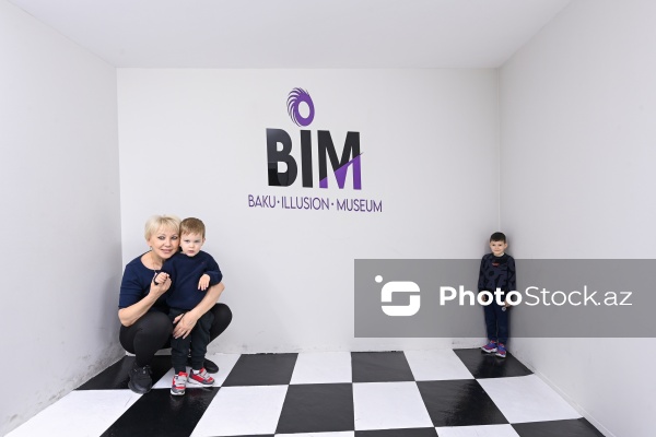 Paytaxtda yeni açılan Bakı İllüziya Muzeyi
