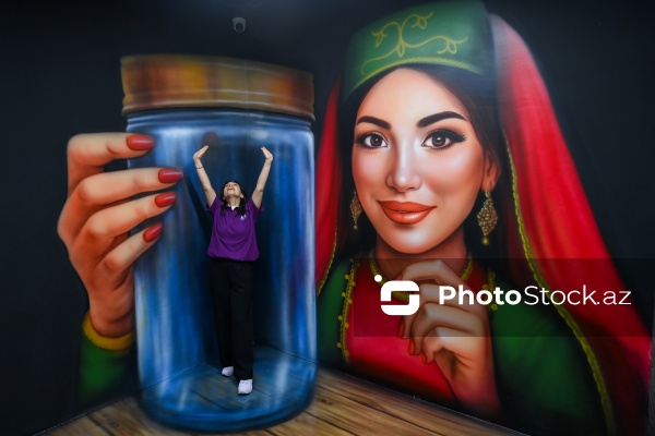 Paytaxtda yeni açılan Bakı İllüziya Muzeyi