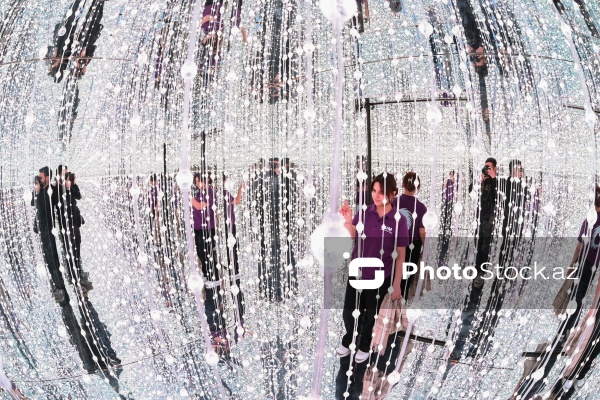 Paytaxtda yeni açılan Bakı İllüziya Muzeyi