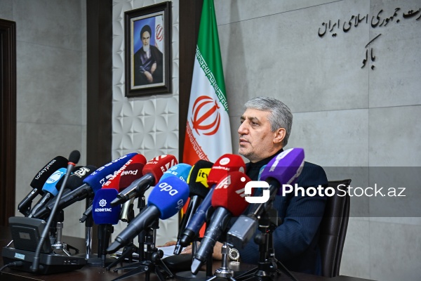 Müctəba Dəmirçilu - Mətbuat konfransında