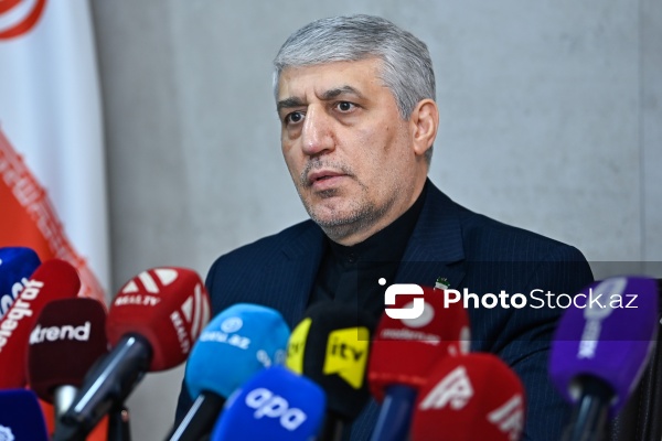 Müctəba Dəmirçilu - Mətbuat konfransında