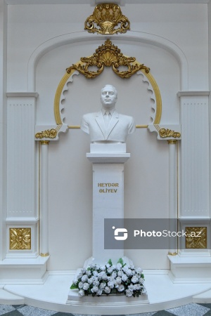 Neft milyonçusu Ağa Musa Nağıyevin tikdirdiyi dəbdəbəli “İsmailiyyə” binası