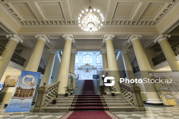 Neft milyonçusu Ağa Musa Nağıyevin tikdirdiyi dəbdəbəli “İsmailiyyə” binası