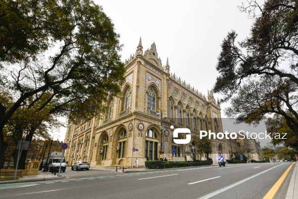 Neft milyonçusu Ağa Musa Nağıyevin tikdirdiyi dəbdəbəli “İsmailiyyə” binası