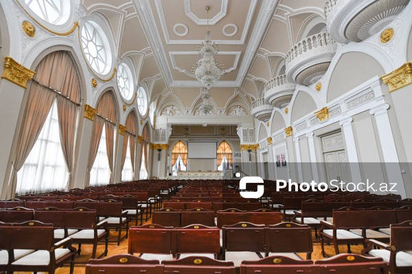 Neft milyonçusu Ağa Musa Nağıyevin tikdirdiyi dəbdəbəli “İsmailiyyə” binası