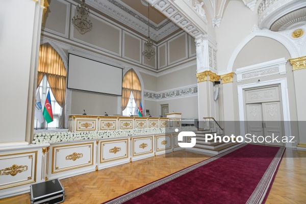 Neft milyonçusu Ağa Musa Nağıyevin tikdirdiyi dəbdəbəli “İsmailiyyə” binası