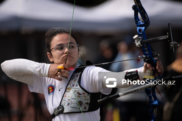 Dilguşə Sadıqova - Kamandan oxatma üzrə Bakı şəhər kubokunda
